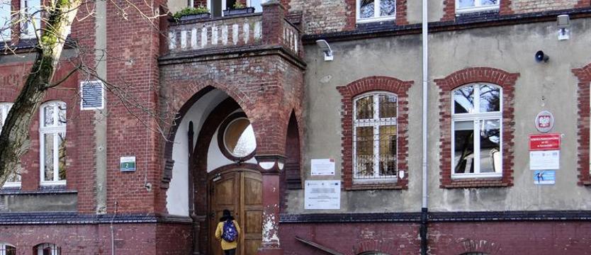 Zamknięte szkoły i przedszkola