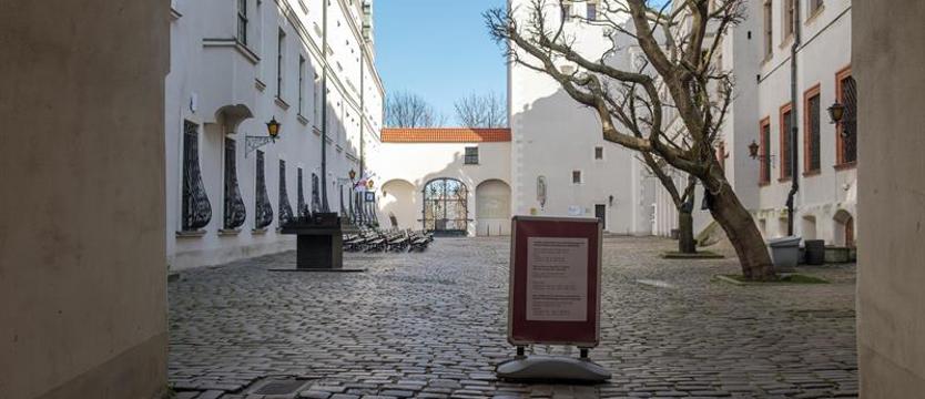 W niedzielę miasto opustoszało