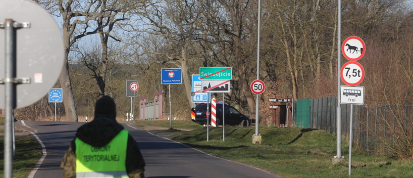 Niemcy też wprowadzają ograniczenia. Uznam odcięty