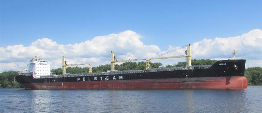 Statki PŻM kontra koronawirus. Zalecenia dla załóg