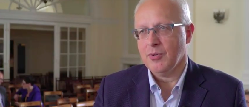 Prof. Flisiak: w kraju epidemia koronawirusa nie ustąpi do końca kwietnia