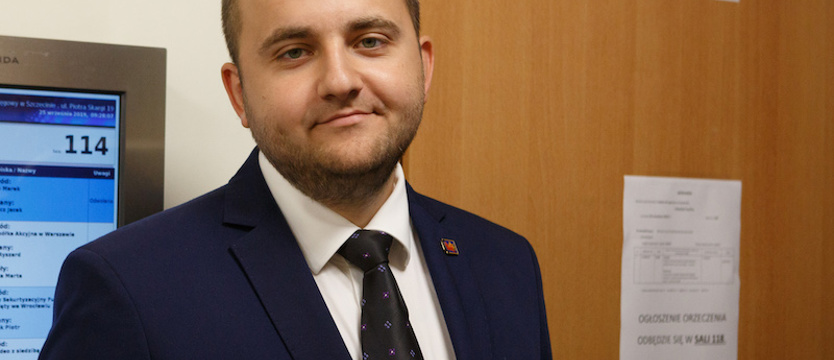 Matecki przekazał swoja dietę radnego na rzecz szpitala