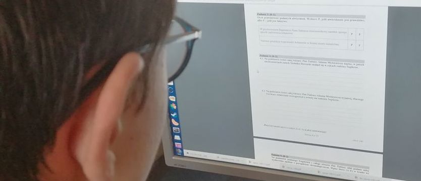 Próbny egzamin ósmoklasisty. Po raz pierwszy język polski przez internet