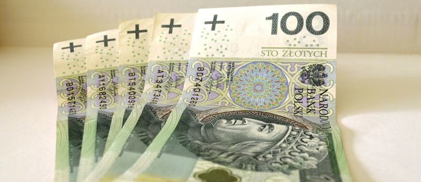 Dziewięć miesięcy czekania na 500 plus