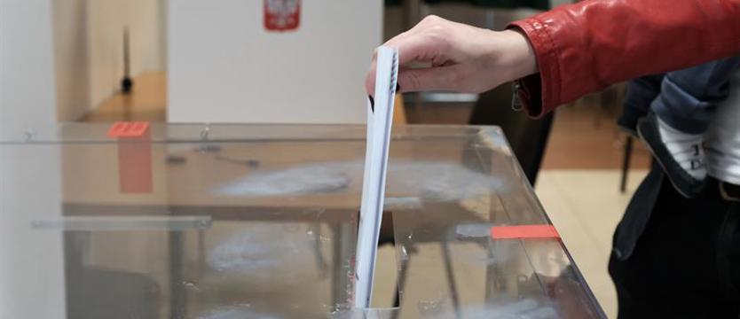 Władze zachodniopomorskich gmin o wyborach prezydenckich. Głosowanie z koronawirusem