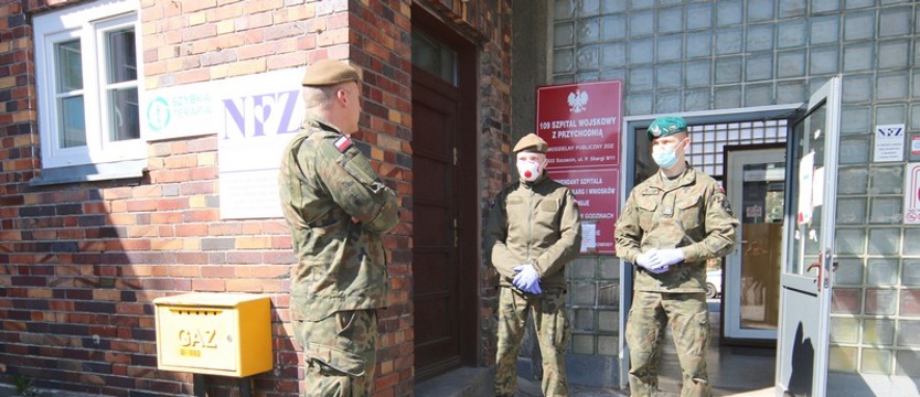 Wielkanoc terytorialsów: skoszarowani, na posterunkach, razem