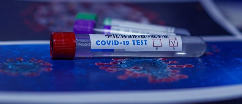 Powstał mobilny punkt badań na koronawirusa. Medycy za darmo