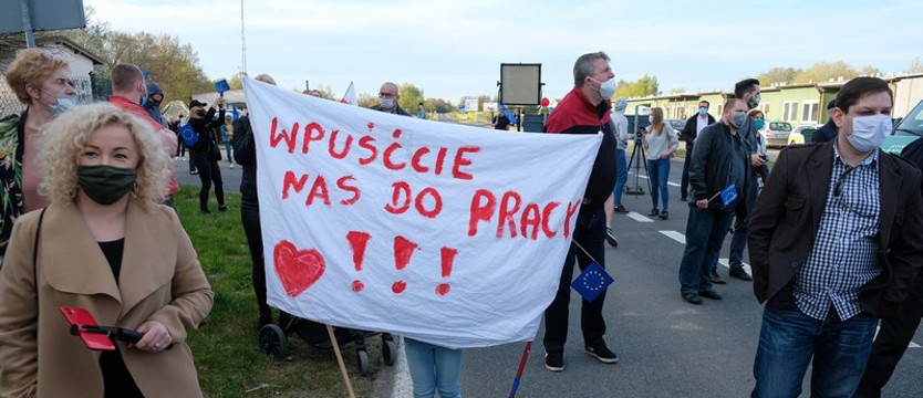 Protest w Rosówku: Otwórzcie nam granice!