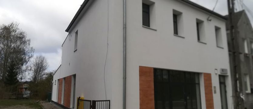 Stuletni budynek w Wielgowie zyskał nowe życie