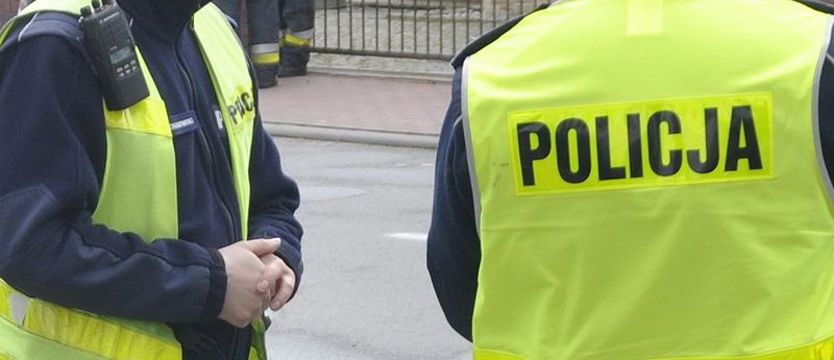 Przejażdżka motorowerem do zakładu karnego