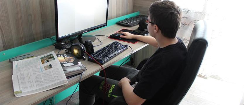 Kosztowne zdalne nauczanie