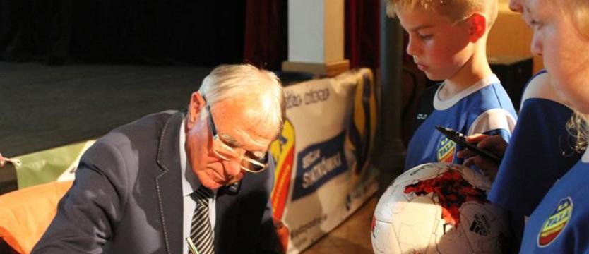 78 lat Antoniego Piechniczka. Trener, który doceniał portowców