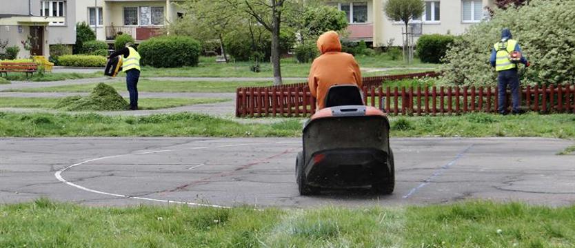 Kosiarze wciąż w akcji