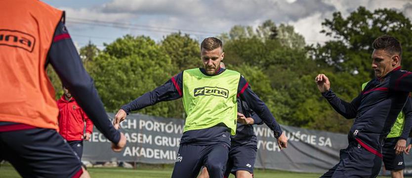 Piłka nożna. Pogoń trenuje z kapitanem