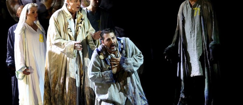 Opera o mentalnej manipulacji. Przegapiłeś w realu - obejrzyj online