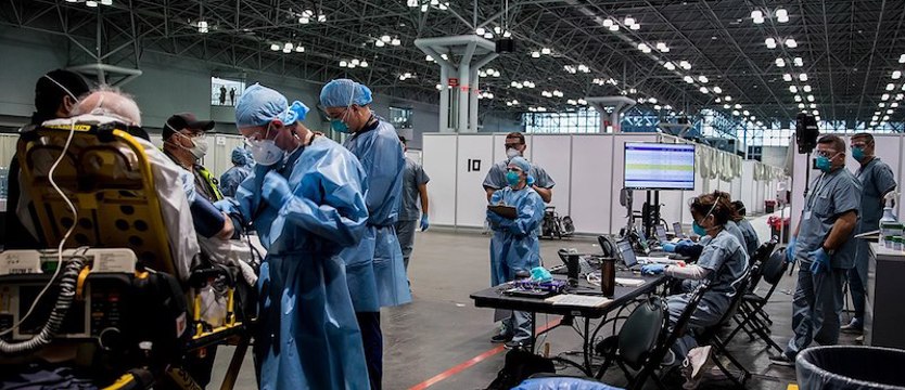 W USA ponad 100 tys. ofiar śmiertelnych koronawirusa