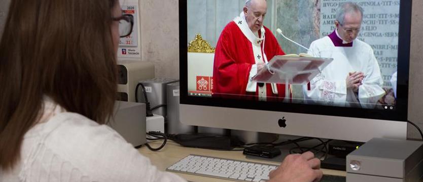 Abp Gądecki zachęca biskupów do odwoływania dyspens od uczestnictwa w mszach