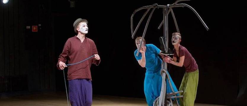 Dwóch przyjaciół czeka. Szczeciński teatr online