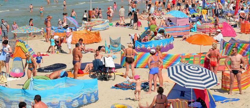 Szumowski: Lato nie oznacza końca epidemii