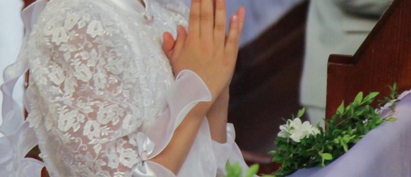 Koronawirus wśród uczestników mszy pierwszokomunijnej