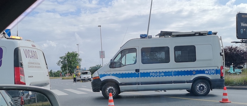 Wypadek na rondzie Uniwersyteckim w Szczecinie