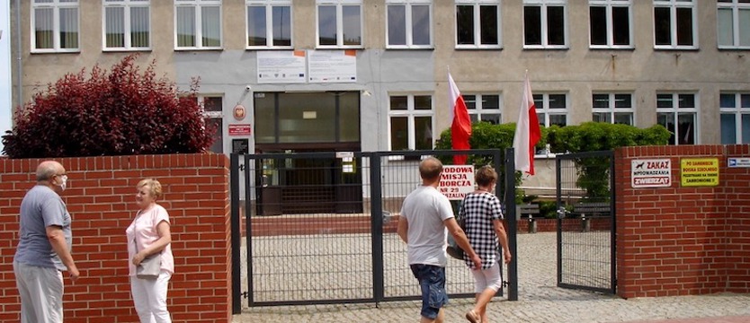 Wybory Prezydenta RP w Koszalinie. Trzaskowski przed Dudą