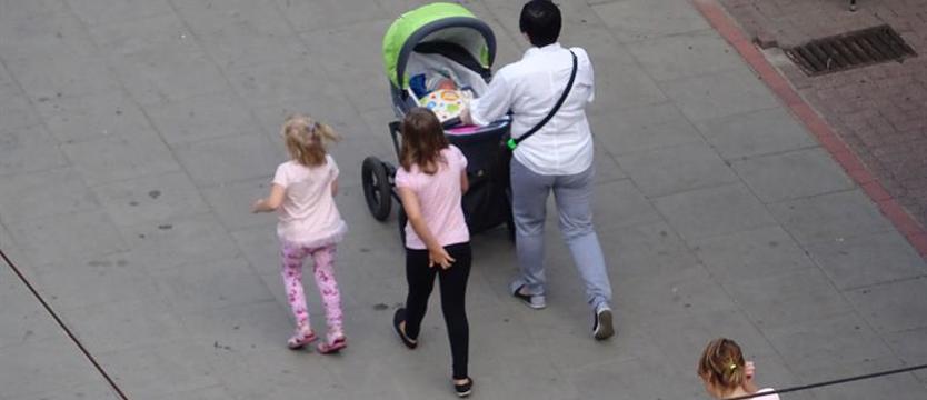 Godność znaczy etat? Wzgardzona Polka niepracująca