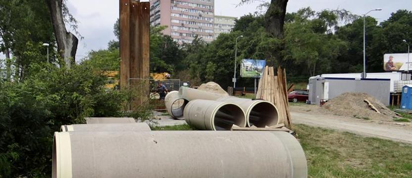 Powstaje dodatkowy kanał na deszczówkę