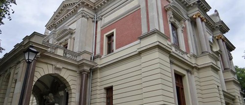 Sesja RM Szczecina. Nowelizacja budżetu i awantura o willę Lentza