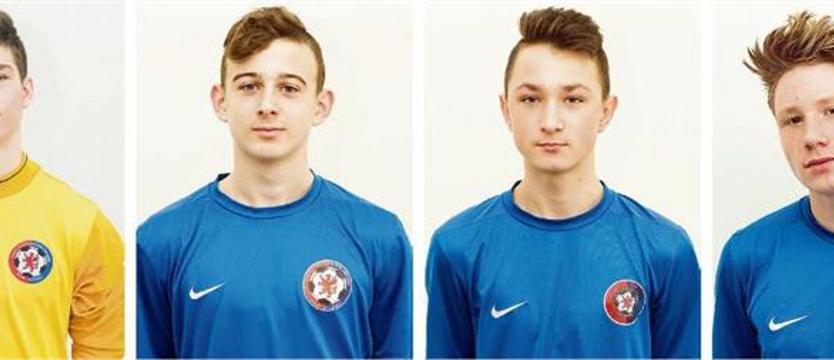 Piłka nożna. Cztery lata 18-letniego piłkarza