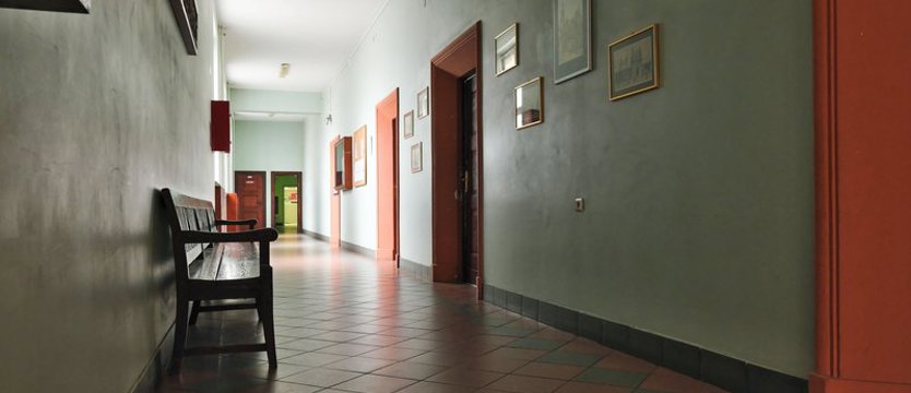 Planują powrót dzieci do szkół 1 września. Przy silnych wzrostach zakażeń nauczanie zdalne