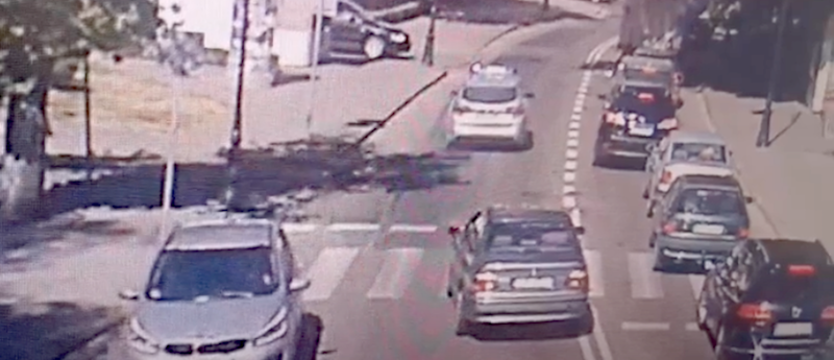 Policjanci z drawskiej drogówki eskortowali do szpitala rodzącą kobietę