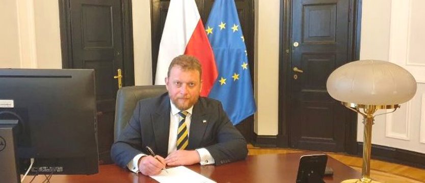 Minister zdrowia podał się do dymisji