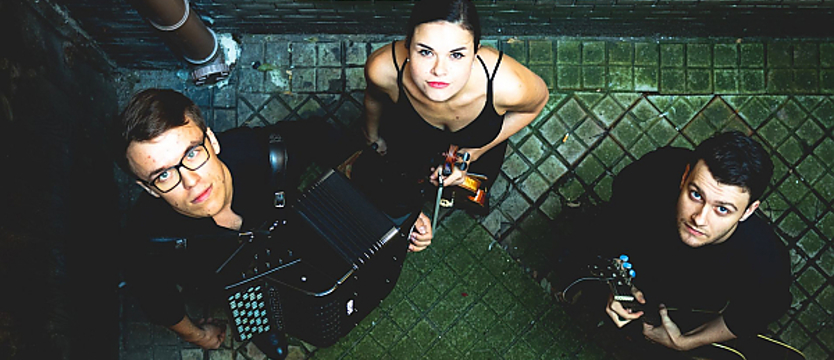 Tango w Różance, folklor na Wyspie