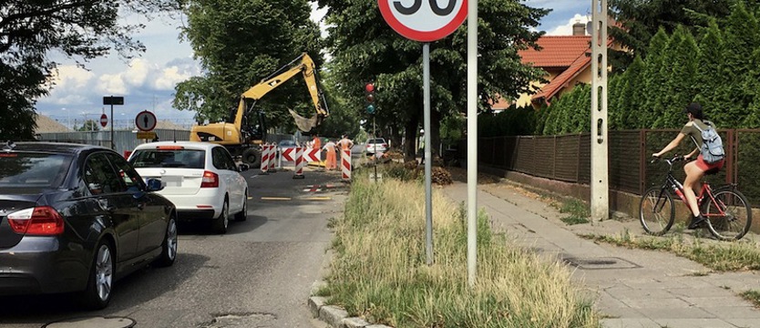 Ruch wahadłowy na ulicy Metalowej w Podjuchach