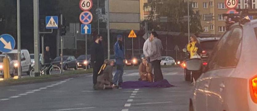 Wypadek na skrzyżowaniu. Ranny mężczyzna trafił do szpitala