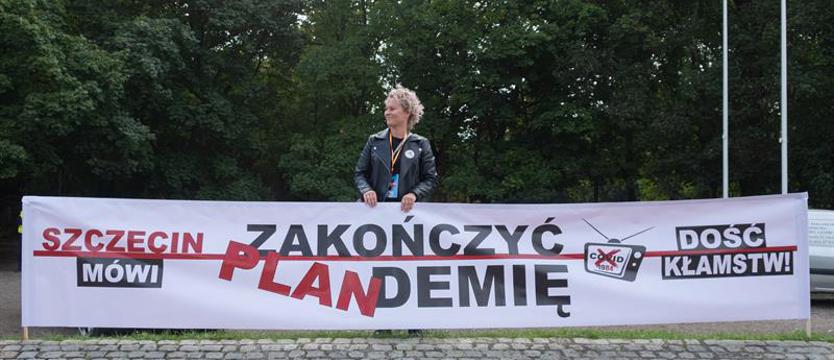Nie wierzą w pandemię