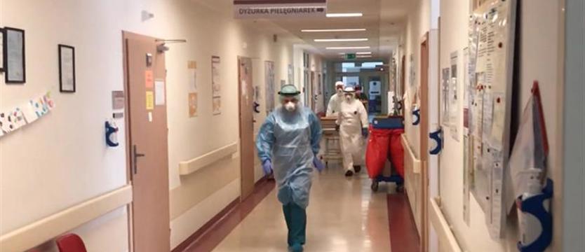 Wojewoda skierował pierwsze osoby do walki z COVID-19. Takich decyzji będzie więcej