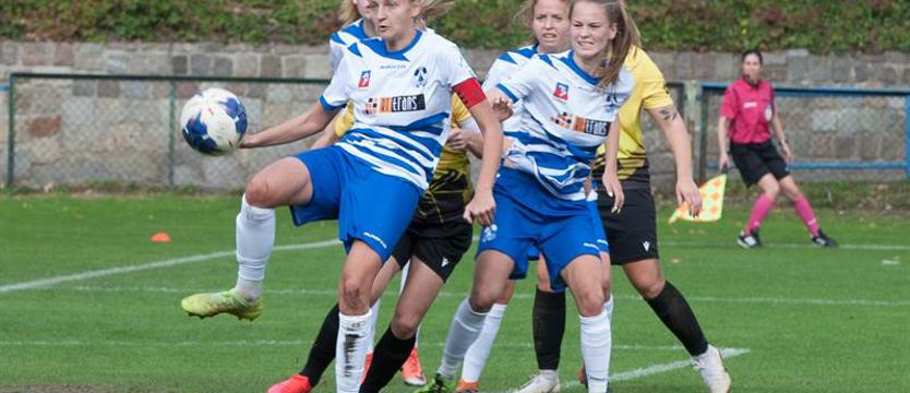 Piłka nożna. Olimpia przegrała w 95 minucie