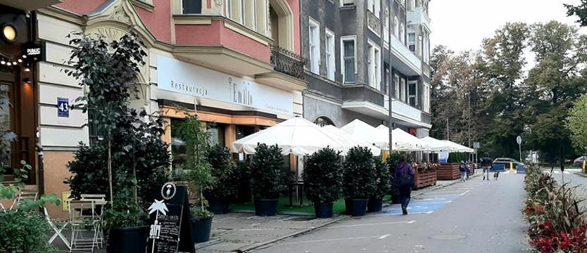 Ogródki gastronomiczne zostaną na dłużej