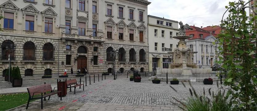 Plac nie droga publiczna