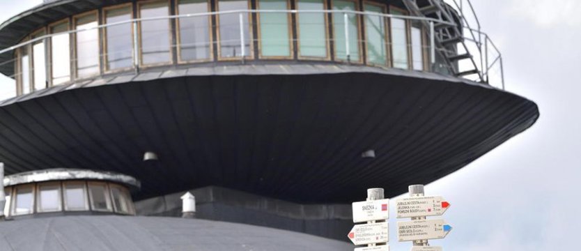 Na Śnieżce wiało z prędkością prawie 200 km/h