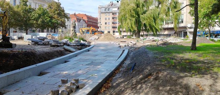 Minął rok przebudowy pl. Orła Białego