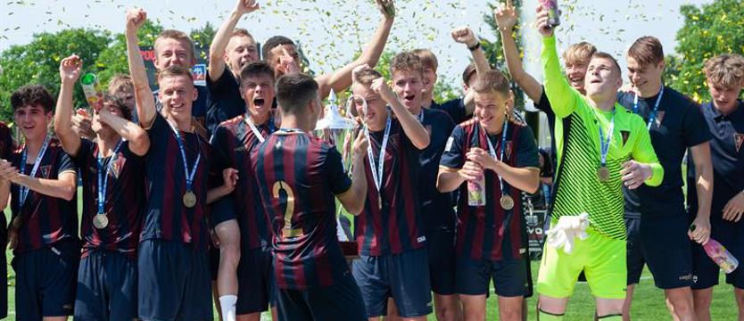 Piłka nożna. Pogoń podejmuje Deportivo
