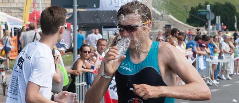 Triathlon. Jaskółka z rekordem