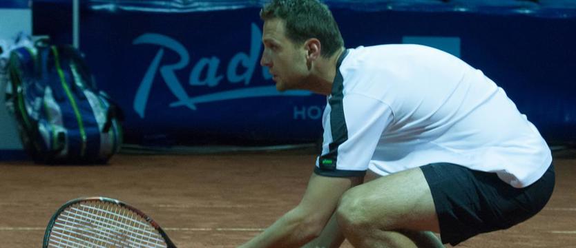 Tenis. Bednarek w ćwierćfinale (1)