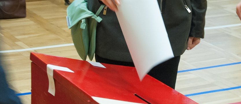 W Świnoujściu dobra frekwencja i spokój (akt.)