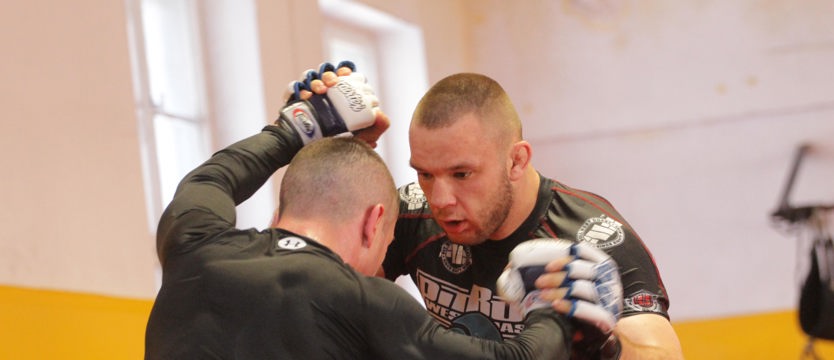 MMA. Janusz: „Narzucę swój styl walki”