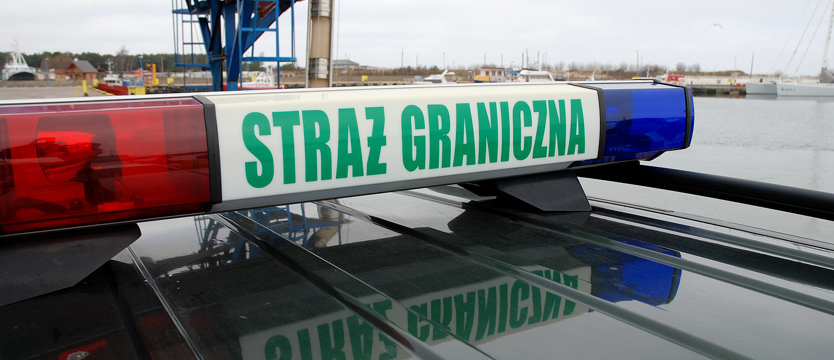 Służby monitorują sytuację