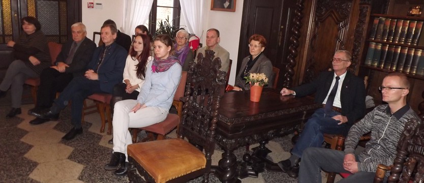 Hołd drogim nieobecnym